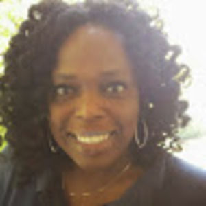 Meet your Posher, Monique